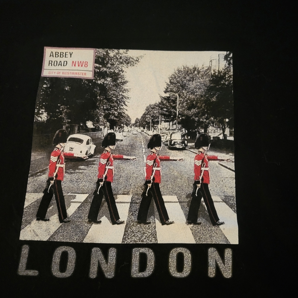Mens Black XL T-Shirt Crest of London Abbey Rd Queens Guard - Picture 3 of 9